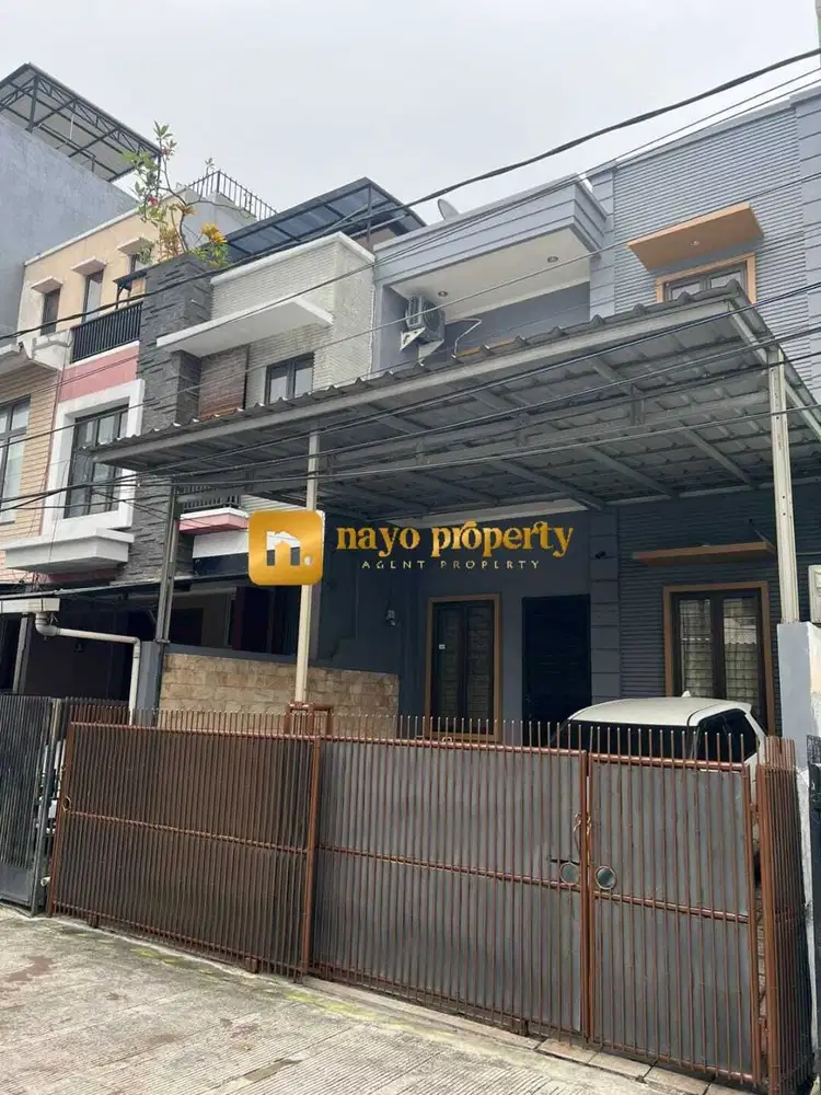 Rumah Bagus Dalam Komplek Strategis Selangkah ke Mall Kelapa Gading