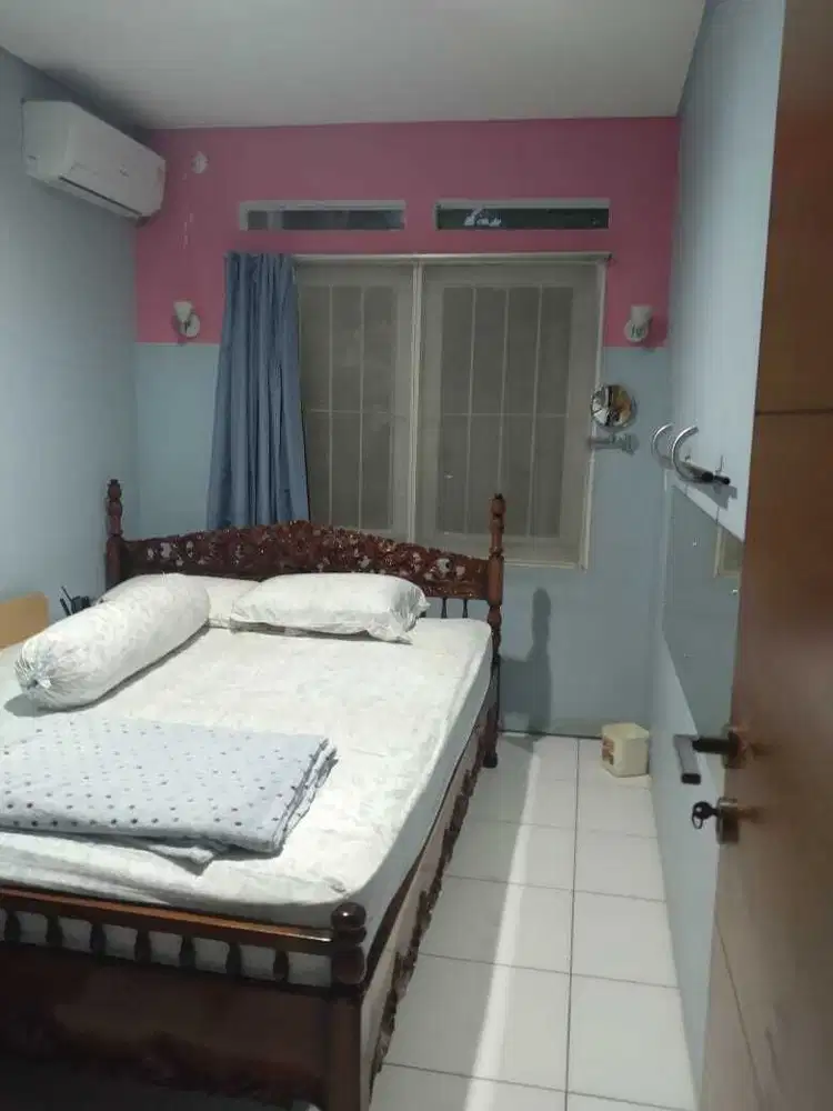 Dijual Rumah di Sektor 9 Bintaro, Tangerang Selatan