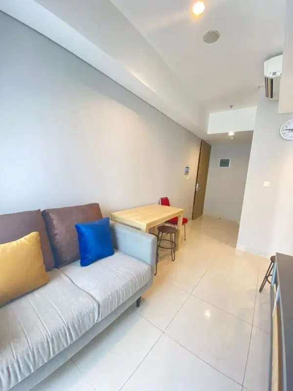 DISEWAKAN APARTEMEN TAMAN ANGGREK RESIDENCE