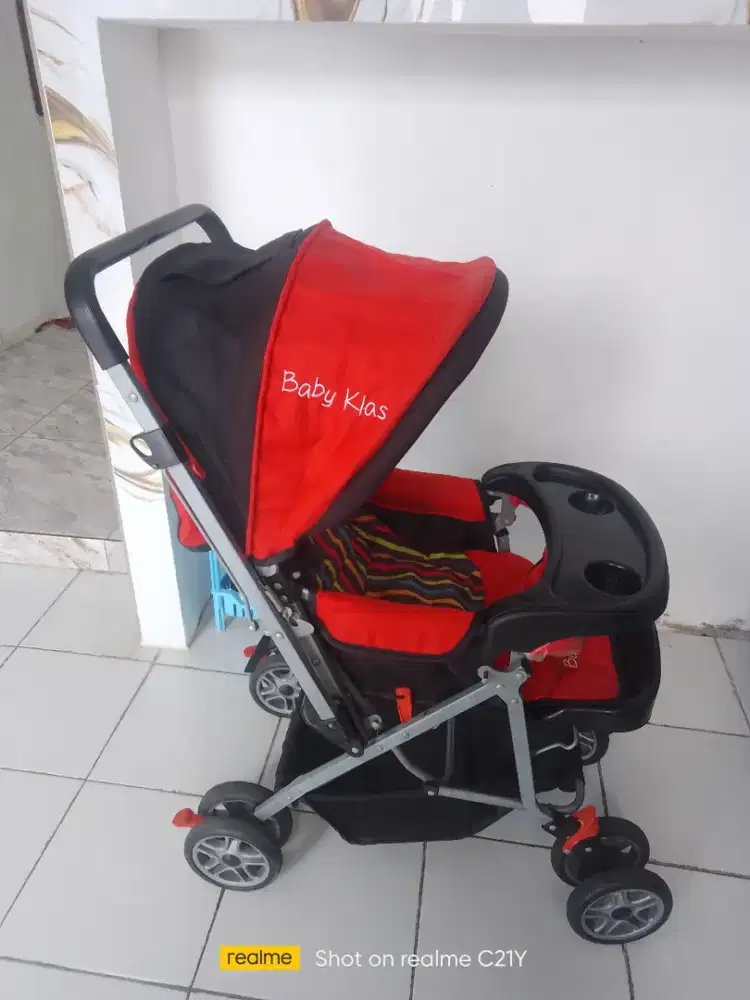 Dijual stroler,bekas sprti baru