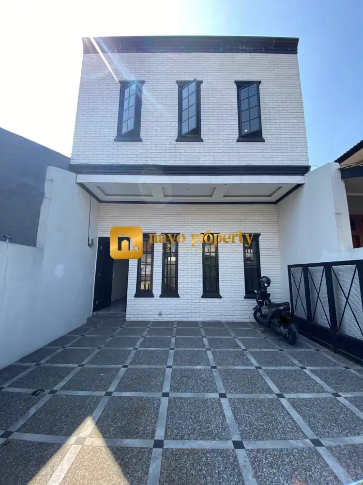 Rumah Cantik Siap Huni Dekat Dari Pintu Tol di Gandul Cinere Depok