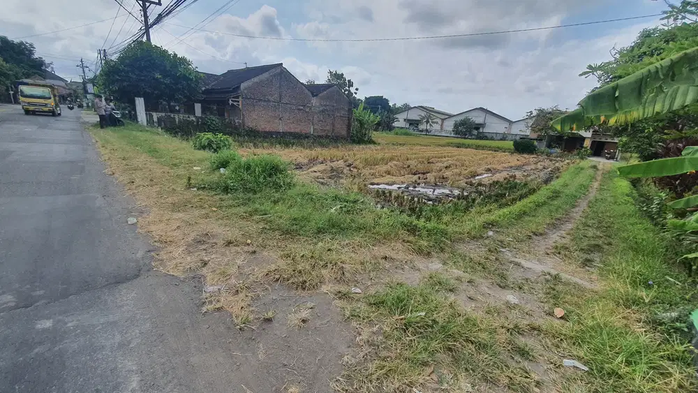 Kalitirto Berbah Akses pinggir Jalan; Cocok Untuk Bangun Ruko