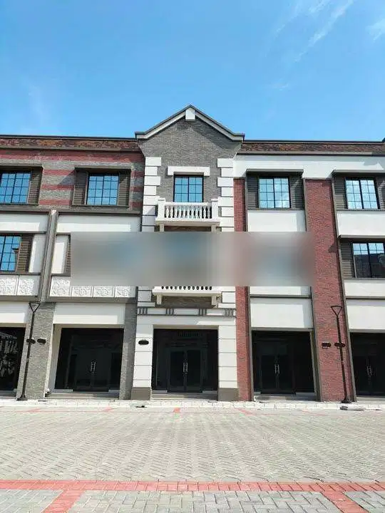 Disewakan Ruko Osaka Pik 2 Ukuran 4.5x16.25 Murah