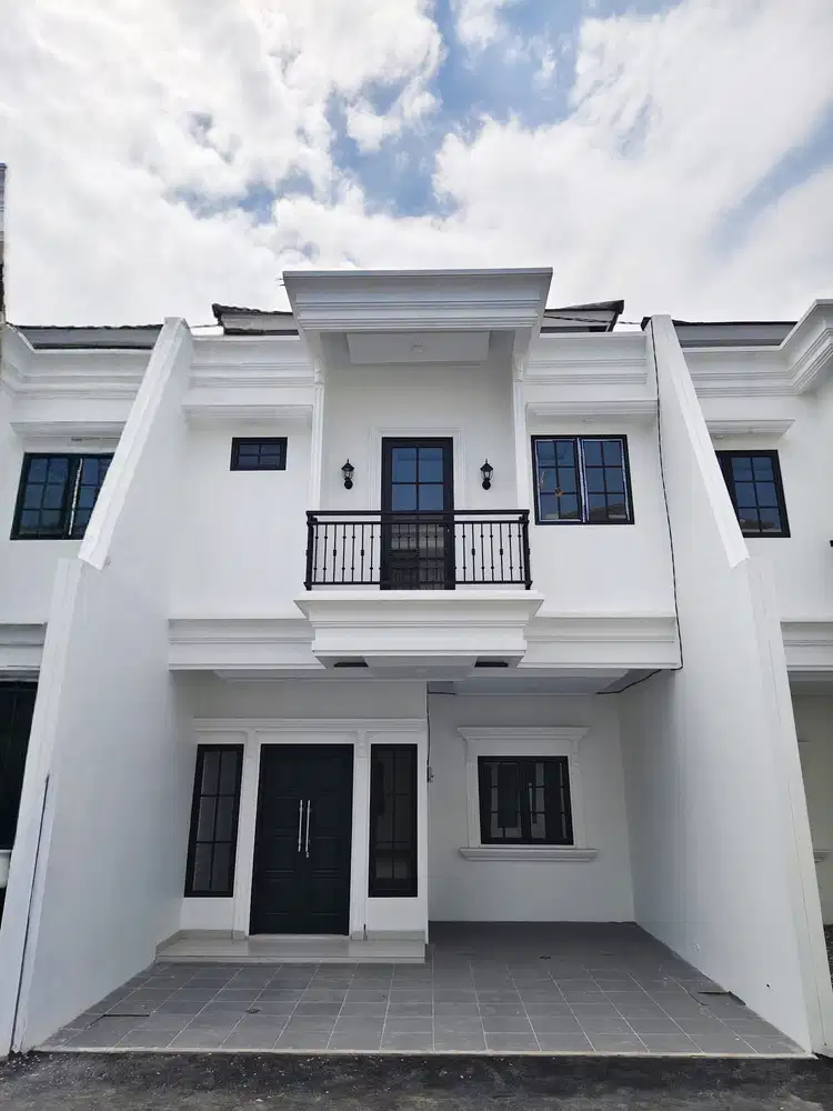 HUNIAN CANTIK NAN MEWAH JAGAKARSA JAKSEL DEKAT ISTN