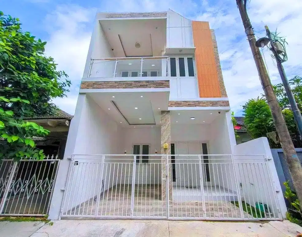 Jual Rumah Di Kencana Loka BSD Serpong