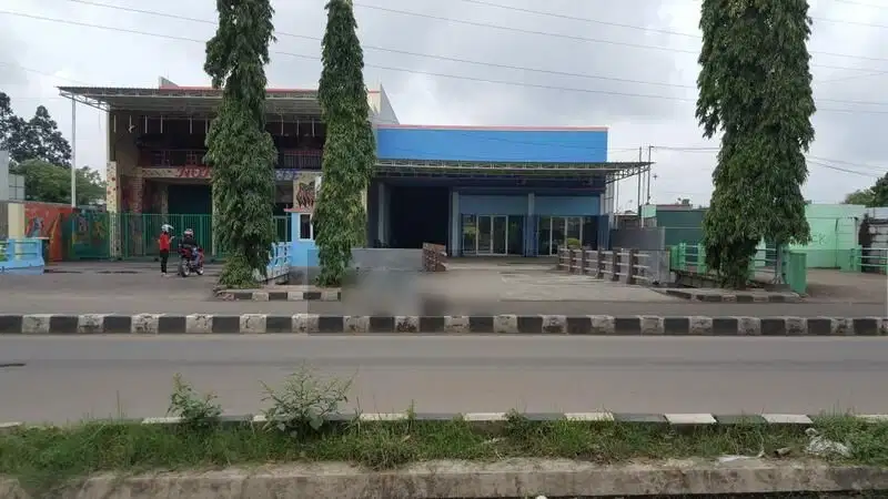 Dijual gudang di Cipondoh tangerang pinggir jalan banten