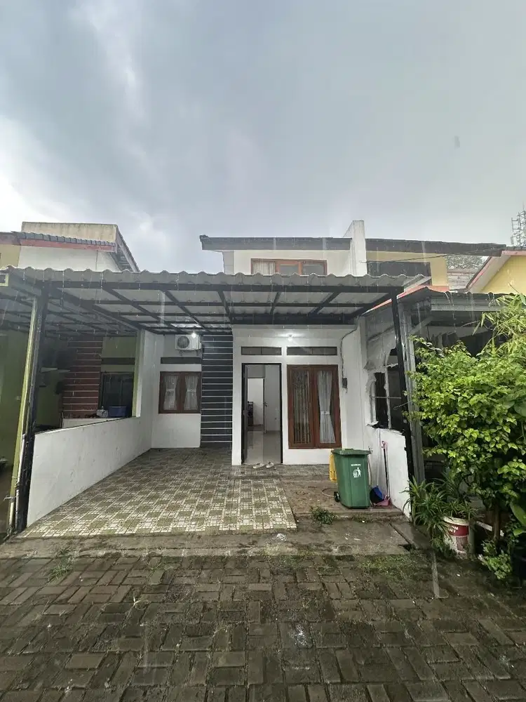 Rumah Asri 1,5 Lantai Siap Huni Cluster Buana Asri Ciputat, SHM