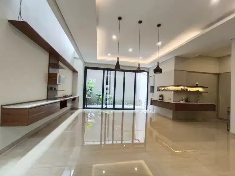 Dijual Cepat Jarang Ada Rumah Super Lux Sayap Gatsu-Burangrang Bandung