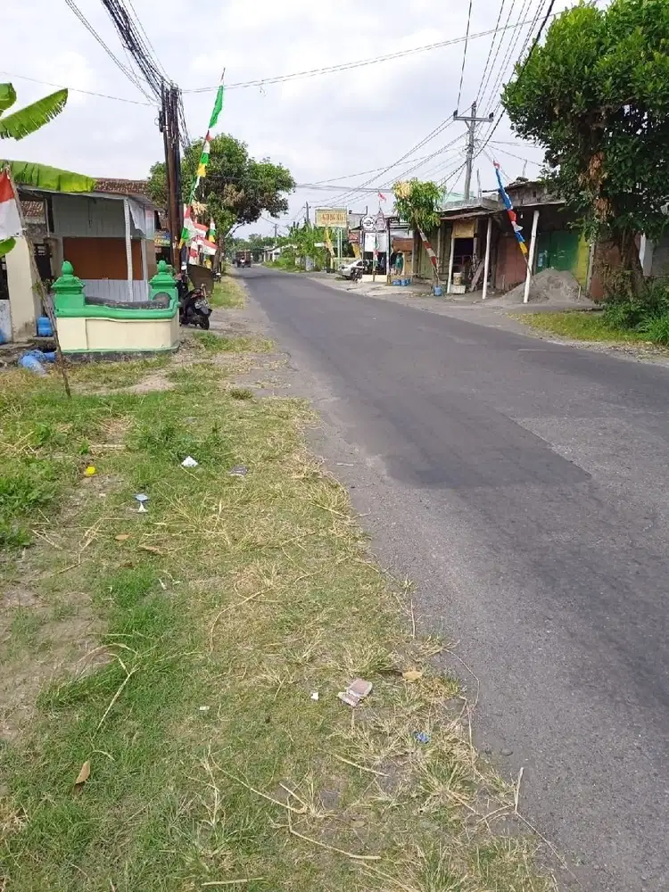 Tanah Berbah Sleman, Dekat Candi Prambanan