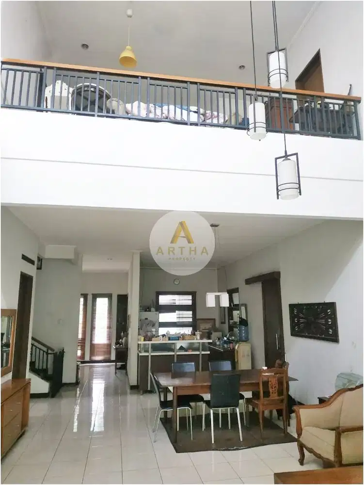 Turun harga Rumah di setiabudi gegerkalong Bandung