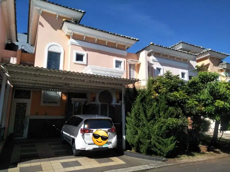 Rumah Cantik Cluster Alicante Siap Huni