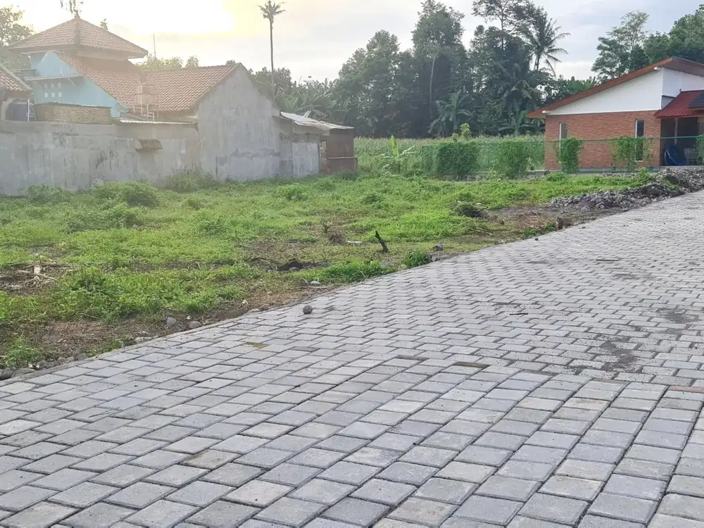 Dekat Hotel HYATT Kawasan Perumahan Tanah Palagan Sleman