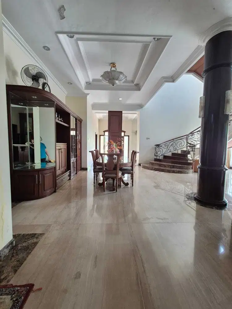 DIJUAL RUMAH MEWAH DI KAWASAN ELITE PERUMAHAN GALAXY BUMI PERMAI