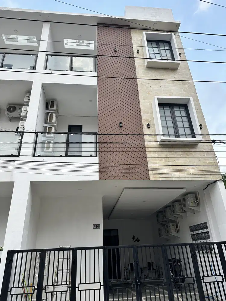 Dijual Cepat Rumah Kost Aktif 22 Kamar Sigura Gura dekat Kampus UB