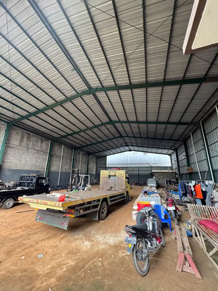 DIJUAL CEPAT Gudang dalam Kawasan Kav DPR Cipondoh Tangerang