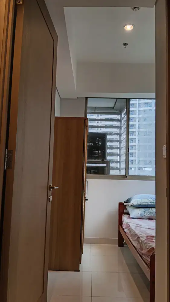 Lokasi strategis paling rame Apartemen Taman Anggrek Residance