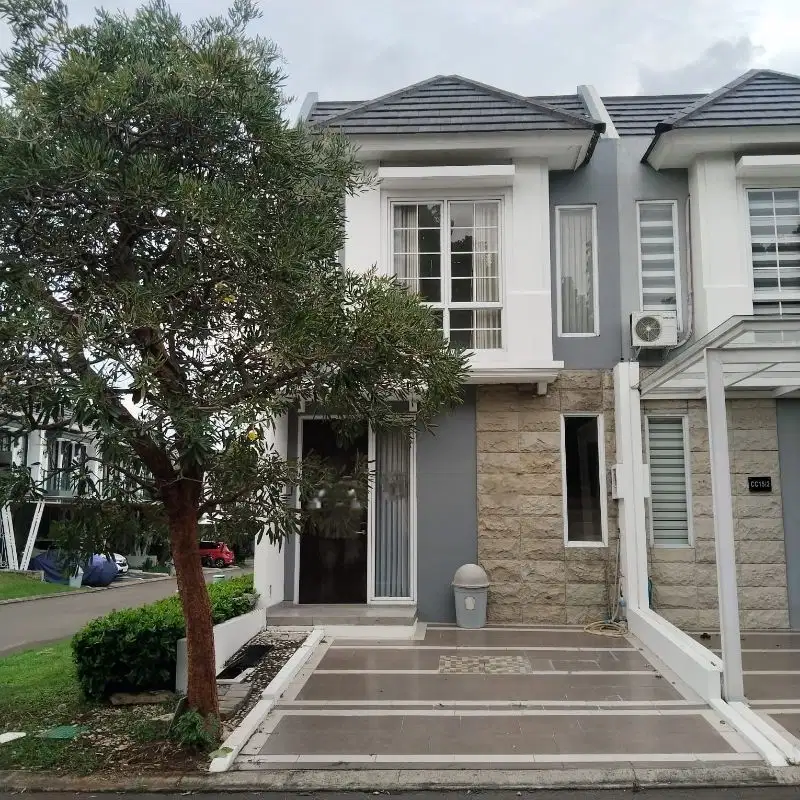 Dijual rumah 5 menit ke pintu tol Jatikarya Citra Gran cibubur bekasi