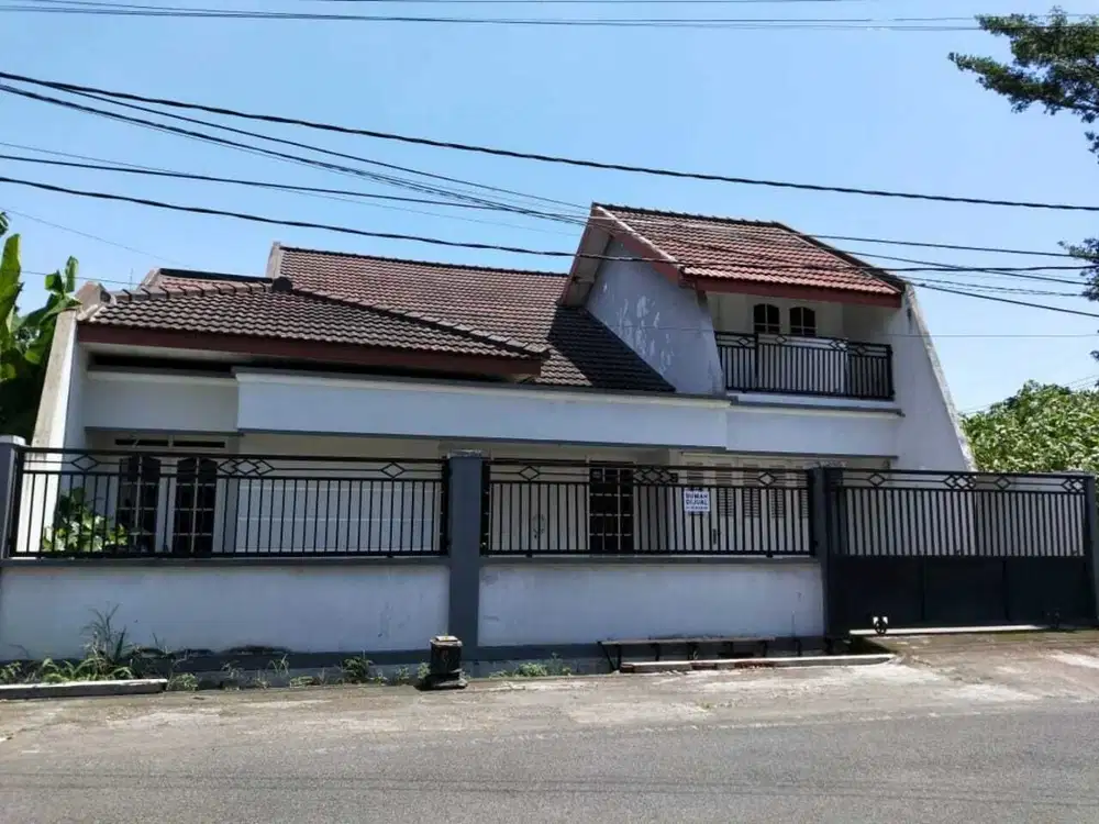 DIJUAL RUMAH DI JALAN BUNGA SRIGADING, SOEKARNO HATTA, KOTA MALANG