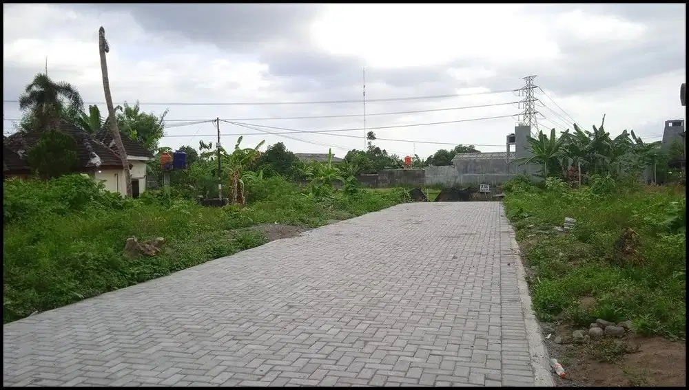 Dekat Pasar Kolombo Tanah Dijual Jl. Kaliurang Km. 8