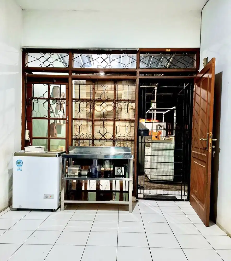 JUAL RUMAH SIAP HUNI DI TAMAN HOLIS