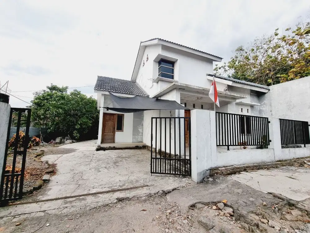 Rumah Nyaman dan Luas 330m² Kartosura