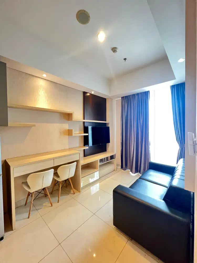 Disewakan Apartemen Taman Anggrek Residences 2 Bedroom Furnish Bagus