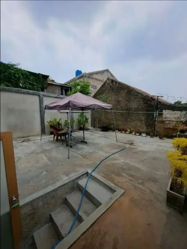 dijual rumah 2 lt dalam cluster sekitar graha raya pondok aren