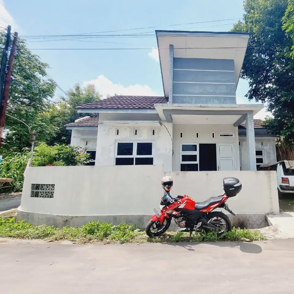Rumah hook minimalis Lt 92m2 di Gedongan Colomadu