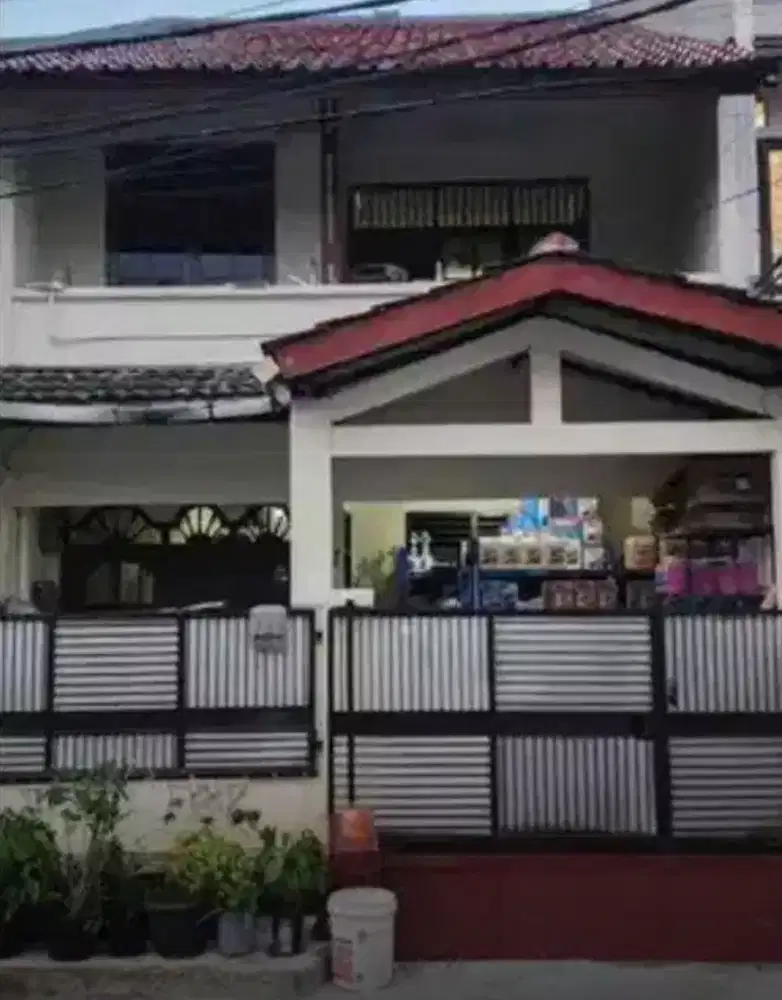 RUMAH NYAMAN DI PONDOK KELAPA