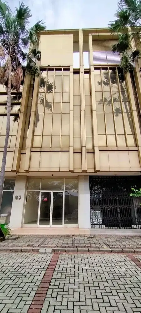 Dijual Ruko Golf Lake Cengkareng