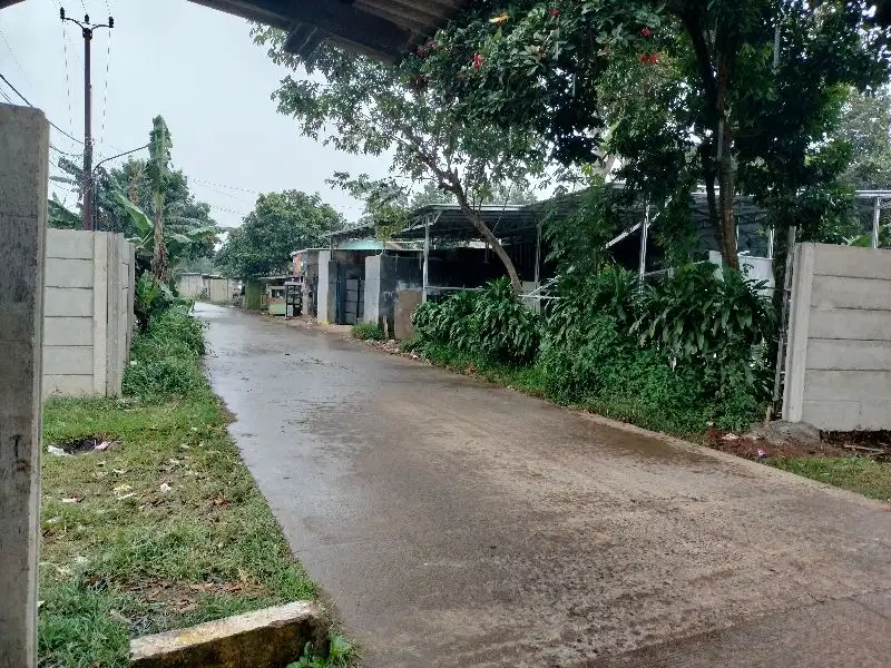 Di Jual Tanah komersial di Dangdang Cisauk Tangerang Banten