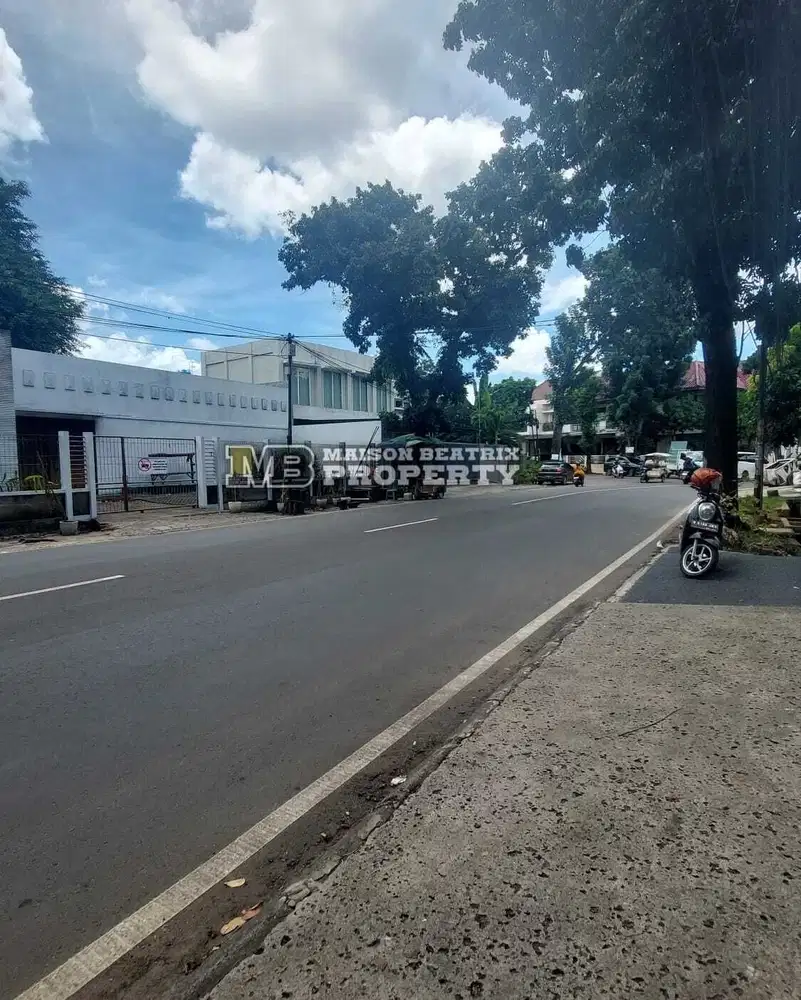 DIJUAL CEPAT RUMAH HITUNGAN TANAH!! PINGGIR JALAN GRIYALOKA BSD