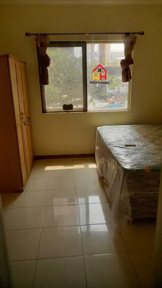 DIJUAL APARTEMEN CITY RESORT TOWER ALAMANDA. TERMURAH SEMI FURNIS