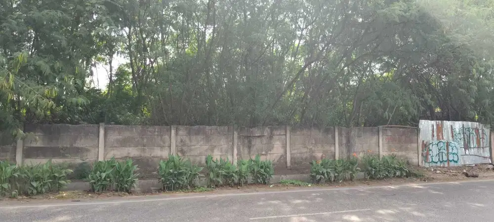 Tanah Pengangsaan Dua, lokasi strategis