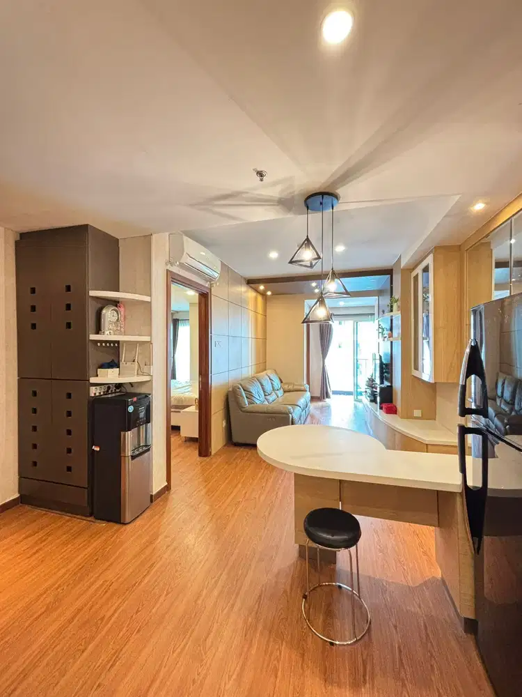 Condominium Green Bay Sewa 2 kamar Full Furnished siap huni Harga NEGO