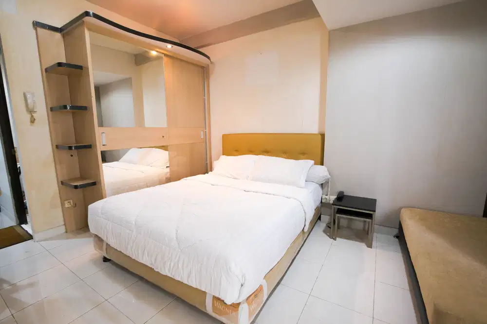 Disewakan Apartemen Tamansari Tipe Studio Low Floor dengan View Swimming Pool