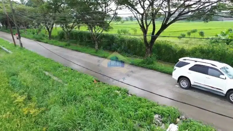 Di Jual Tanah komersial di jln Raya Merak Sukamulya Tangerang