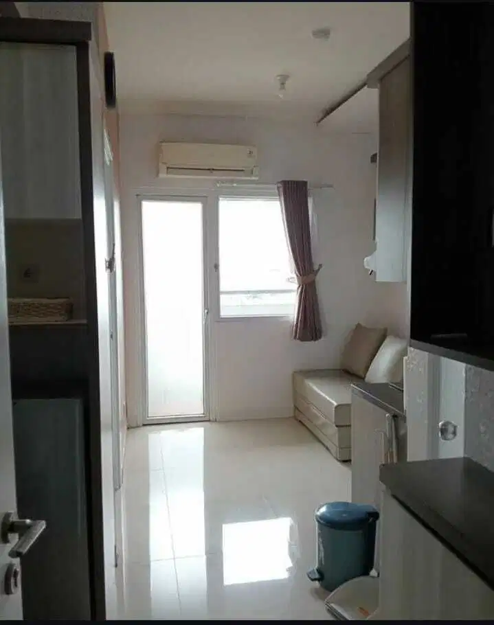 Apartment green pramuka residence 2BR jebolan