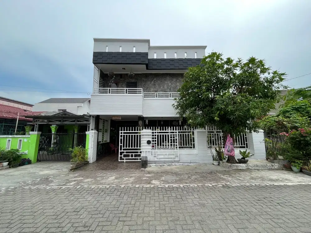 Villa di Komplek Veteran ( Dekat Citraland )