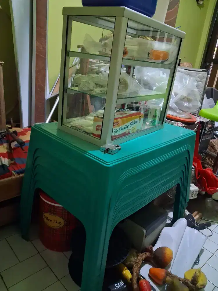 JUAL MEJA PLASTIK NAPOLI DAN ETALASE