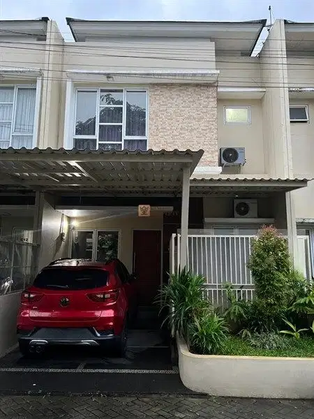 SIAP HUNI! SHM DIJUAL RUMAH GREEN BINTARO INDAH 2, DALAM KOMPLEK