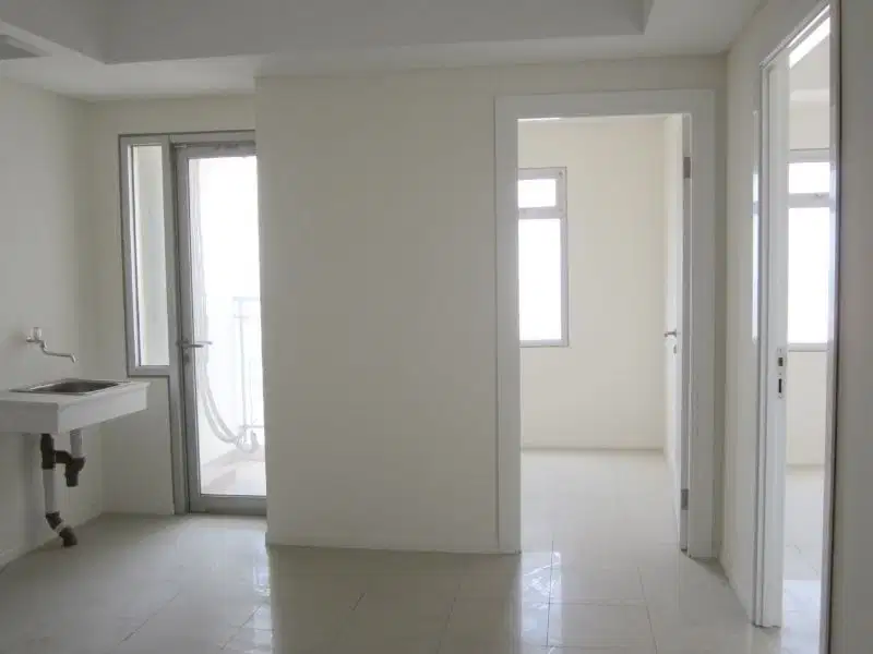 Apartemen green lake sunter 2 kamar unfurnish standar lantai sedang