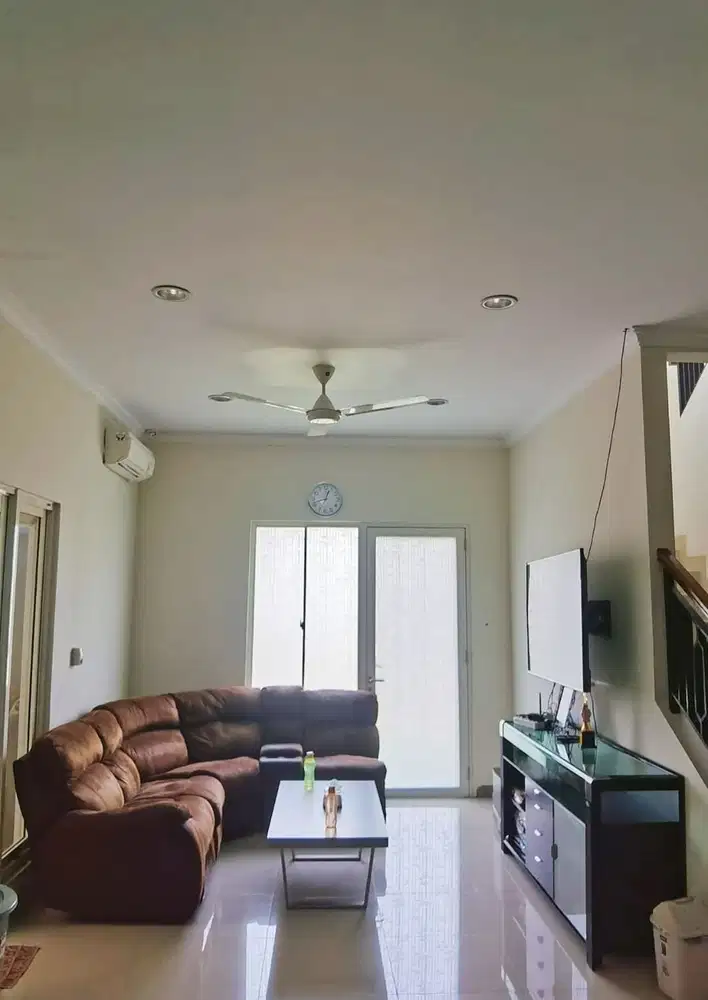 Jual Rumah Hook Cluster Gading Serpong 2 lantai Murah  3.9M