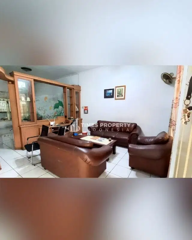 Dijual Rumah Siap Huni di Komplek Cemara Hijau