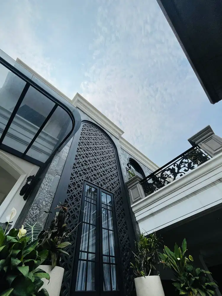 Dijual Rumah Murah Mewah Private Lift Private Pool Citra Gran Cibubur