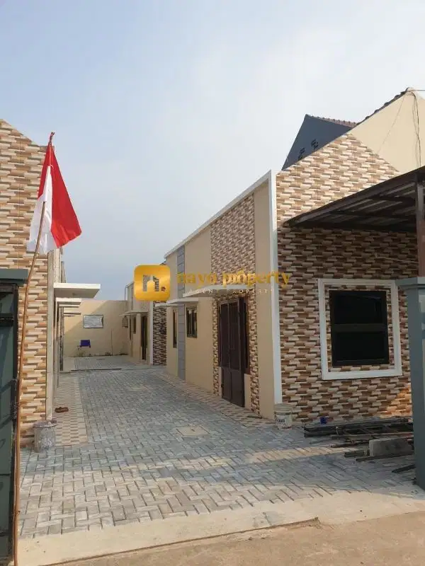 Rumah Baru Siap Huni Dalam Komplek di Penggilingan Cakung