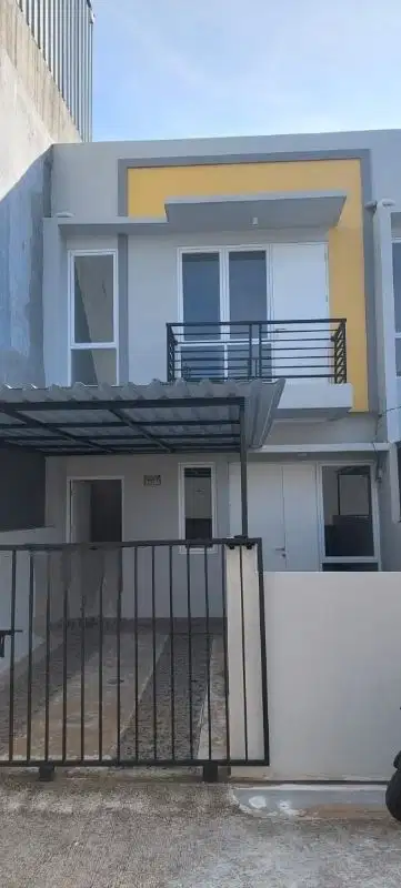 Dijual Cepat Rumah Baru Taman Semanan Indah