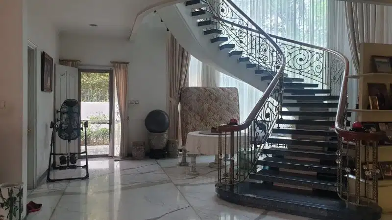 jual cepat Rumah Puri Indah Boulevard Jakarta Barat