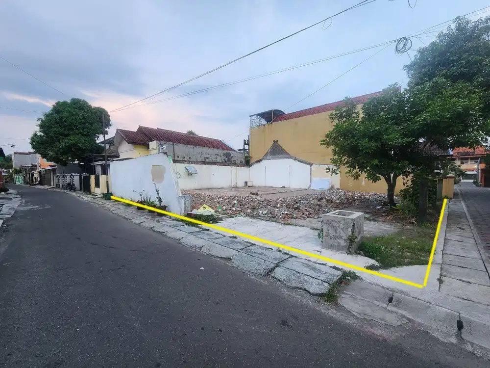 Tanah Hook 277m² Siap Bangun Dekat Tol Klodran Solo