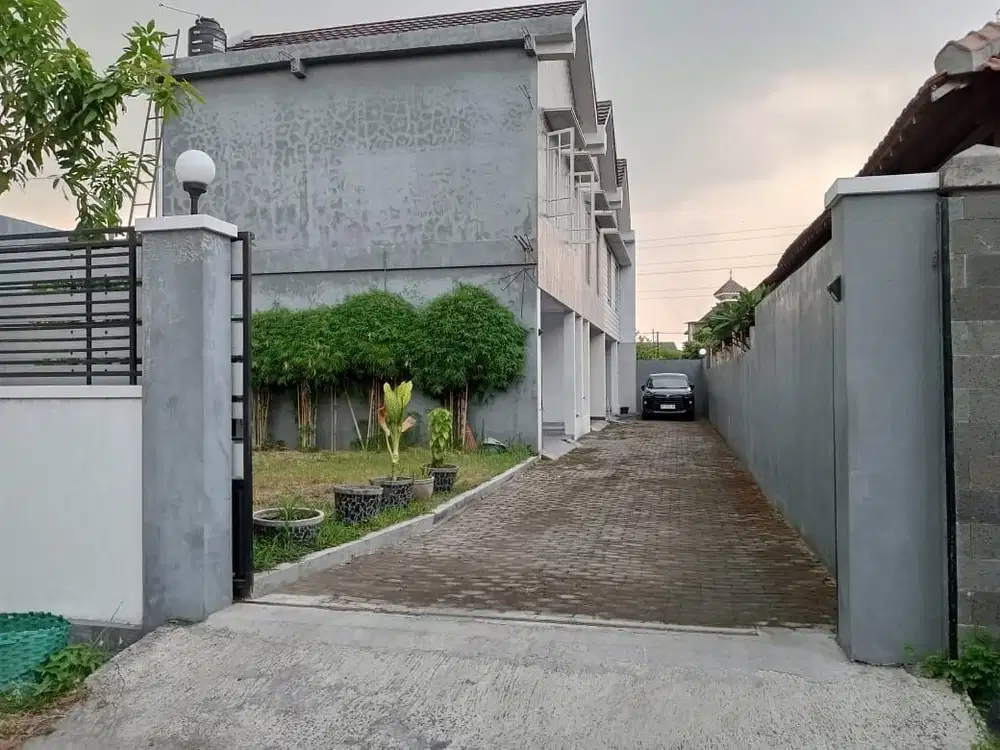 Guest House n Residences 300m² Lokasi Strategis Surakarta